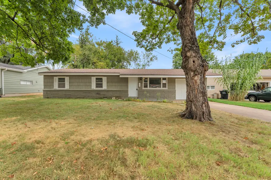 2643 E Belmont Street, Springfield, MO 65802 - #2