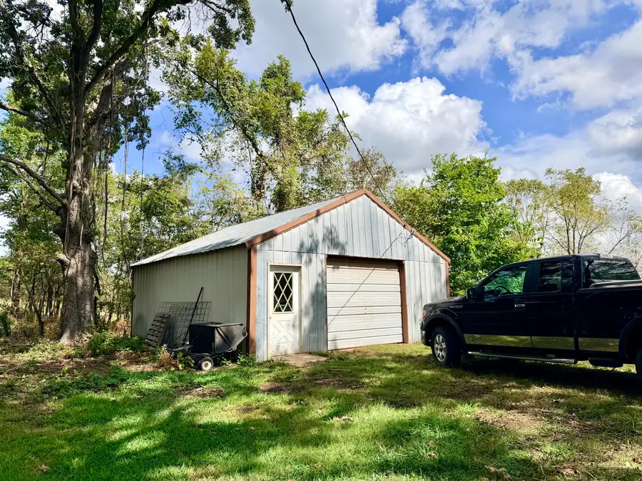 428 N Dade 171, Greenfield, MO 65661 - #2