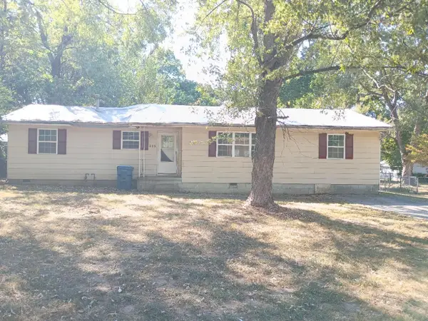 416 N Zinc Place, Carterville, MO 64835