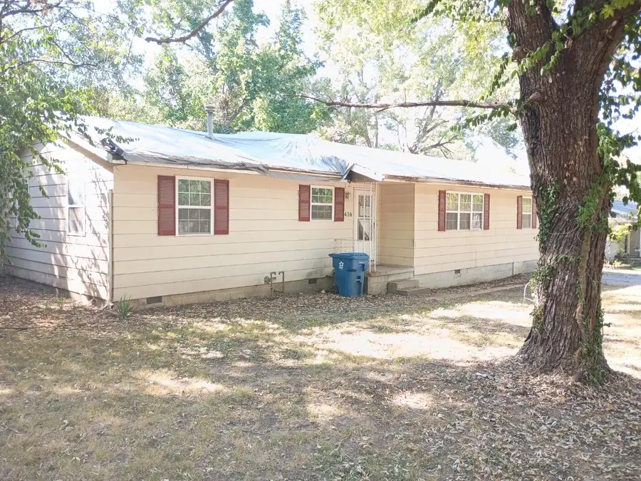 416 N Zinc Place, Carterville, MO 64835 - #2
