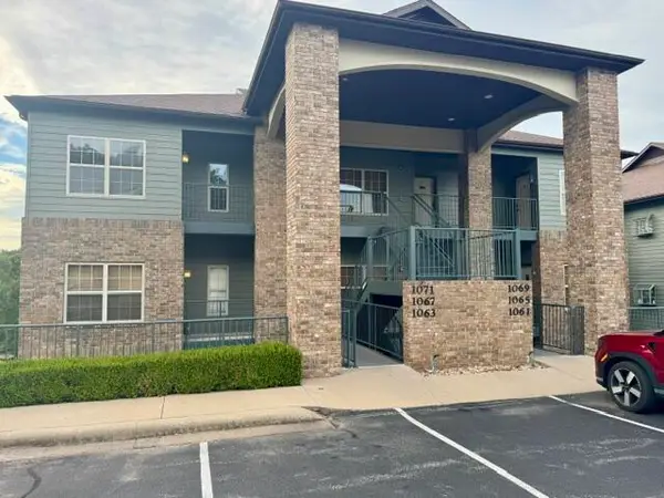 1063 Golf Drive #1, Branson West, MO 65737