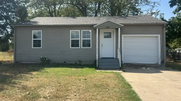 905 S Griffith Avenue, Aurora, MO 65605
