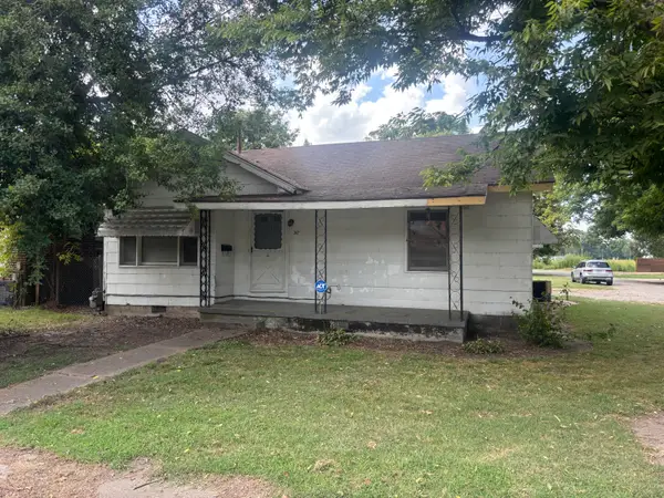 317 W Main Street, Steele, MO 63877
