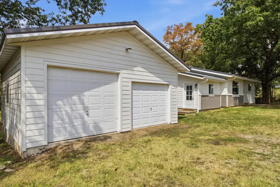 689 Oak Hill Drive Road, Houston, MO 65483 - #2