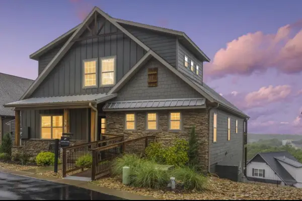 270 Chateau Cove Drive, Branson, MO 65616