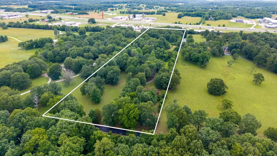 9971 E Farm Road 104, Strafford, MO 65757 - #3