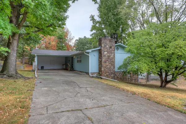 616 Joy Street, Neosho, MO 64850