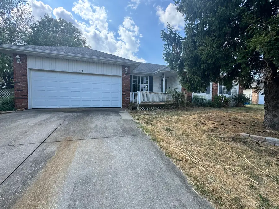 114 Canon Avenue, Clever, MO 65631 - #2