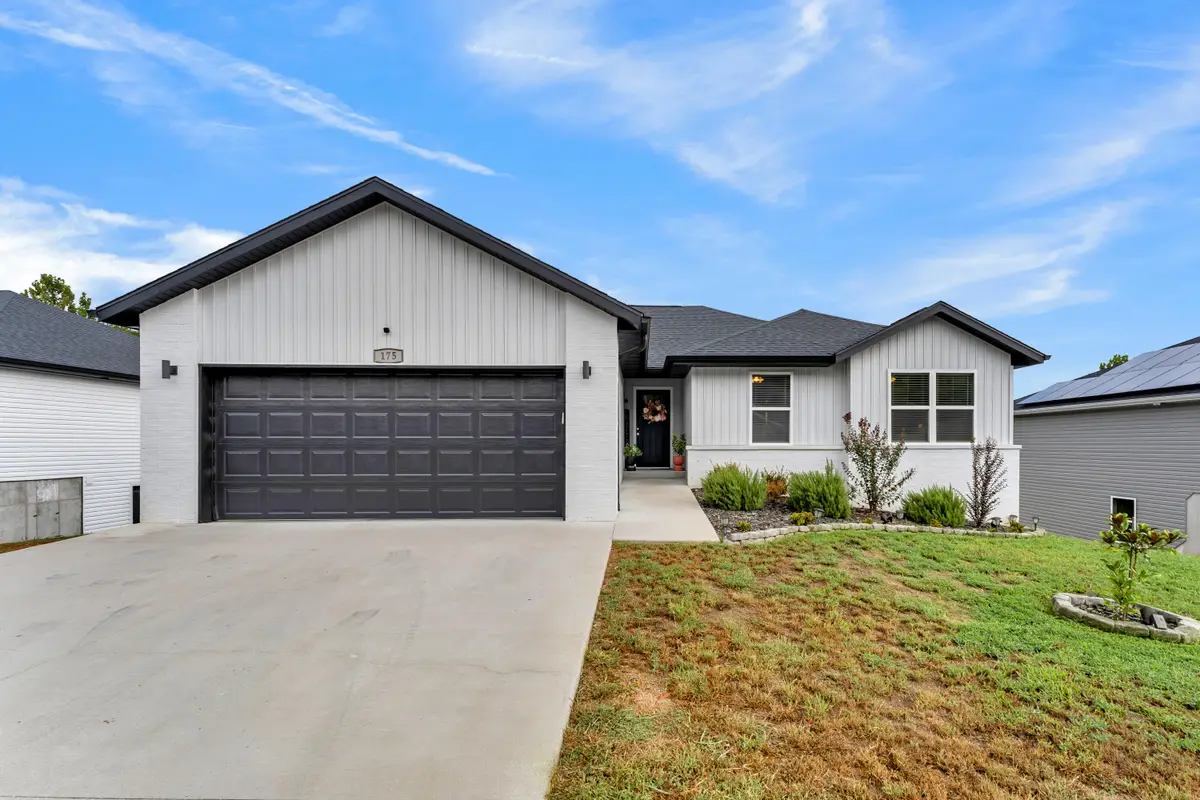 175 Sunrise Villa Drive, Branson, MO 65616 - #1