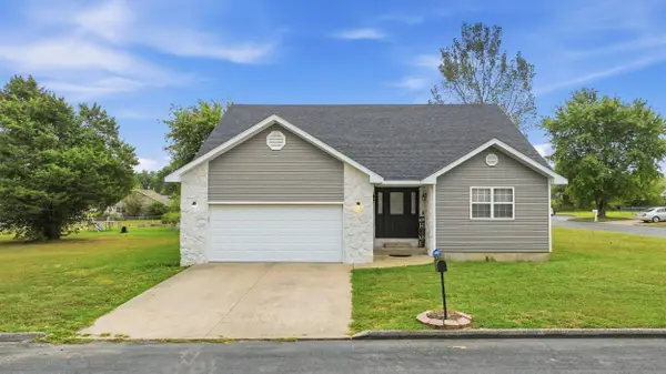 700 Robin Road, Mountain Grove, MO 65711