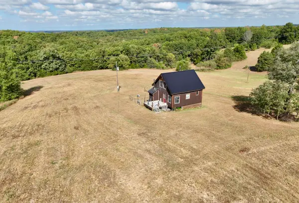 1374 Scotch Hollow Road, Noel, MO 64854