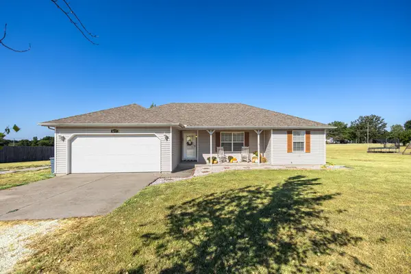 16276 Lawrence 1241, Marionville, MO 65705