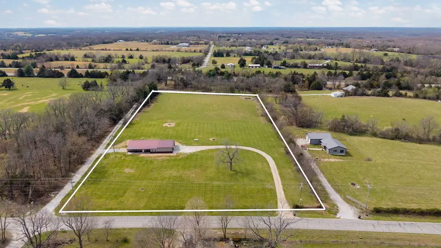 755 Highlandville Road, Highlandville, MO 65669 - #3