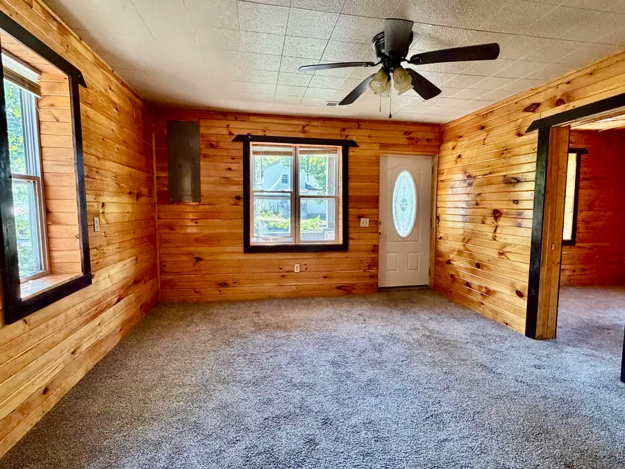 308 S High Street, Mountain Grove, MO 65711 - #3