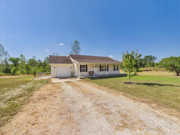 32 Springwoods Loop, Buffalo, MO 65622