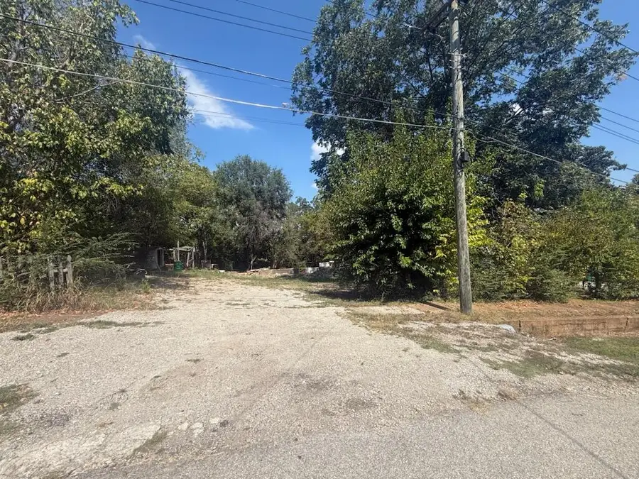 310 S 4th Street, Thayer, MO 65791 - #2