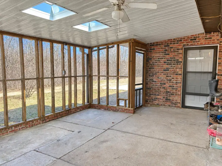 3894 Girlstown Road, Mountain Grove, MO 65711 - #2