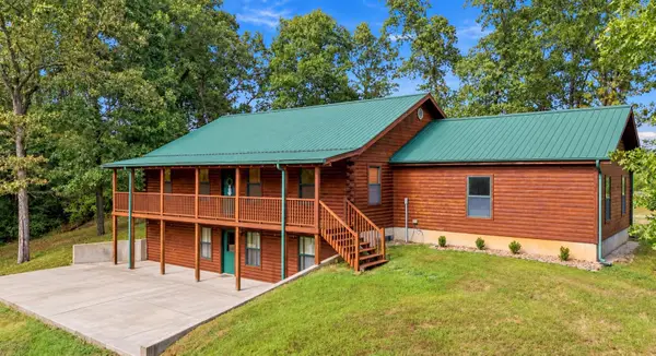2148 Private Road 2421, Mountain View, MO 65548