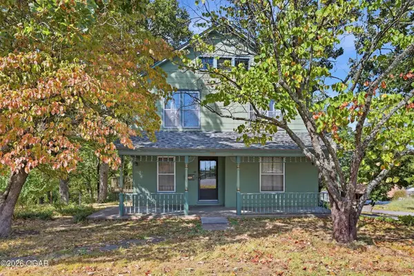 300 S Ripley Street, Neosho, MO 64850