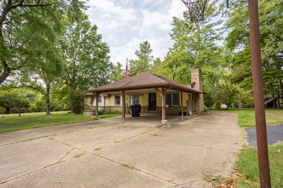 1043 S Aid Avenue, West Plains, MO 65775 - #2