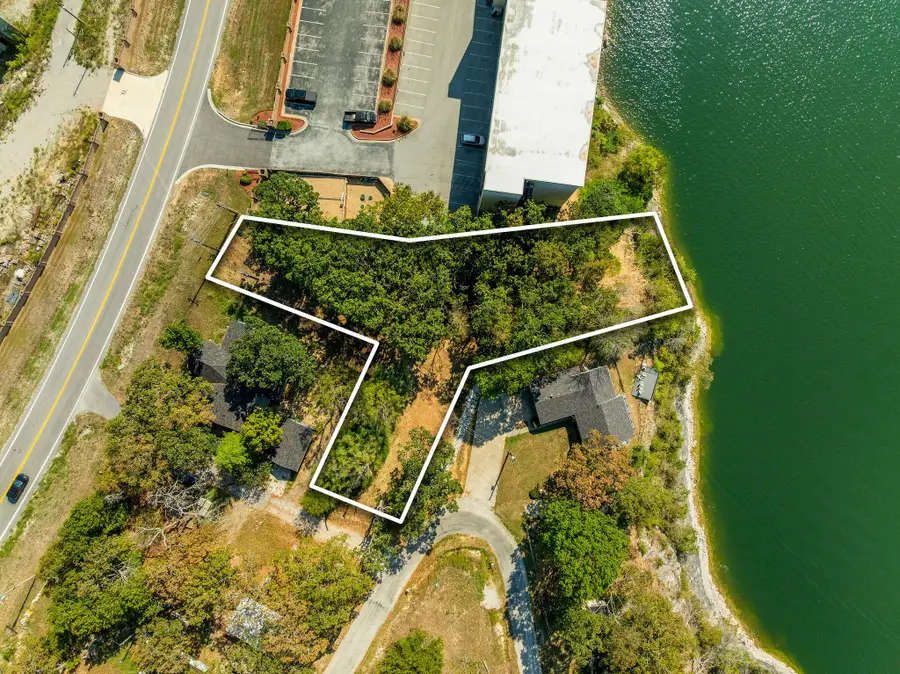 303 5th Avenue, Ridgedale, MO 65739 - #3