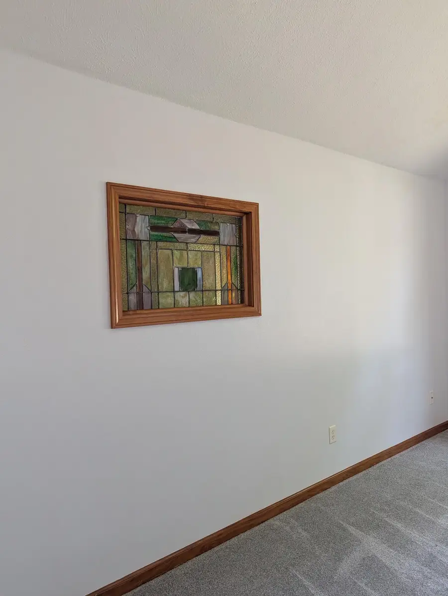 1391 S Meadow Lane, Bolivar, MO 65613 - #3