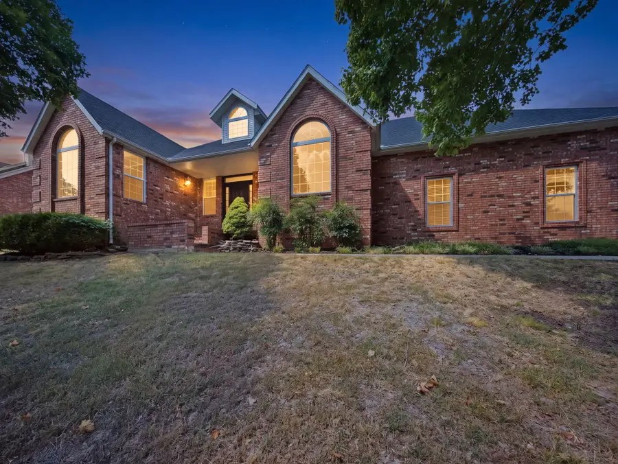 2511 N Skyview Lane Lane, Ozark, MO 65721 - #2