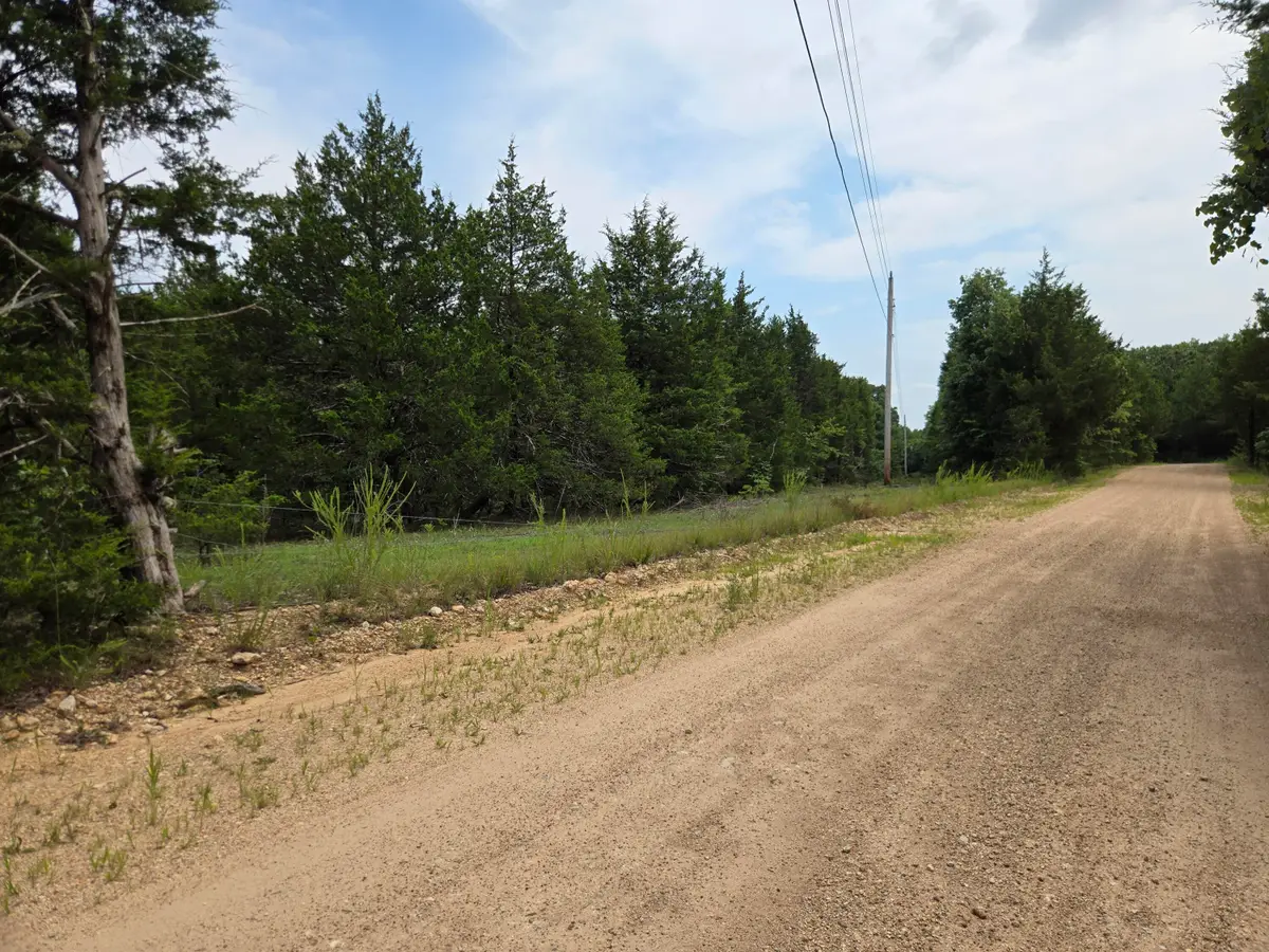 002 76-126, Norwood, MO 65717 - #1