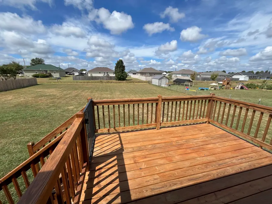 217 Karen Circle, Seymour, MO 65746 - #3
