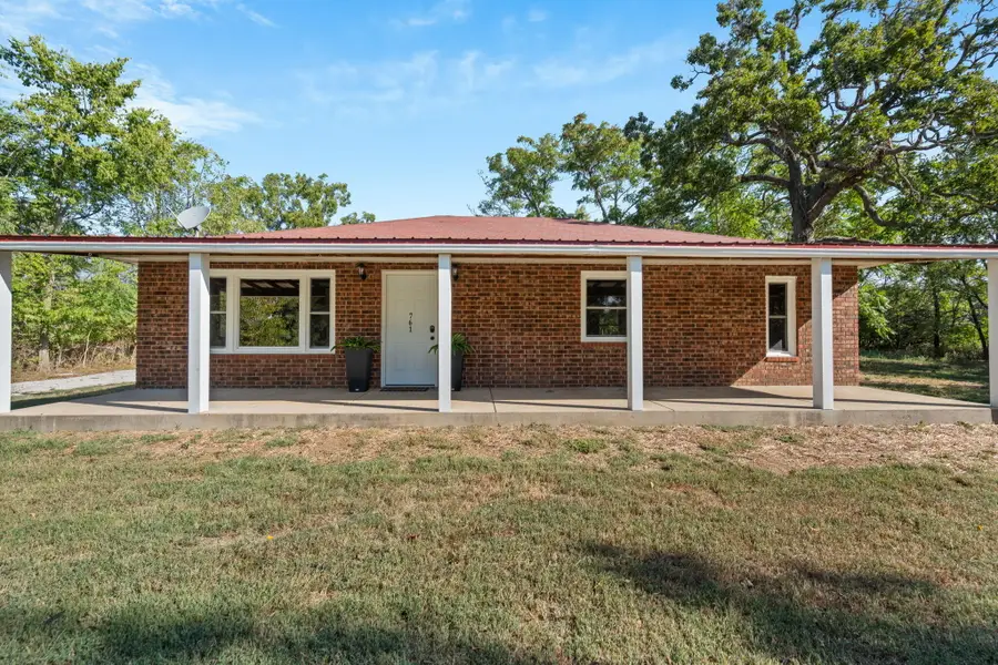 761 E Dade 154, Everton, MO 65646 - #3