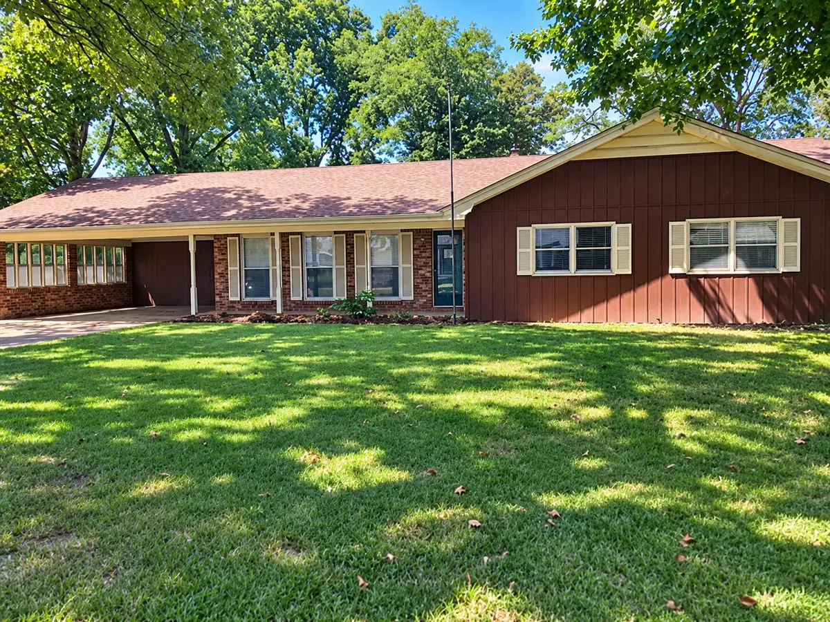 2823 Laurie Drive, West Plains, MO 65775 - #1