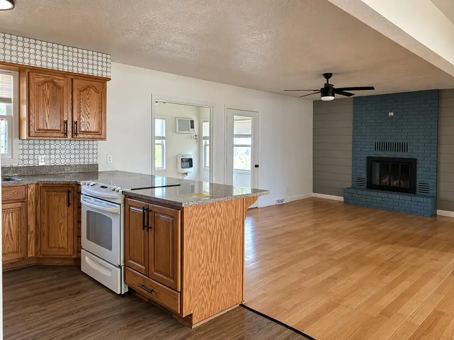 2823 Laurie Drive, West Plains, MO 65775 - #3