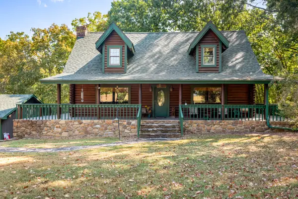 1906 State Highway 265, Hollister, MO 65672