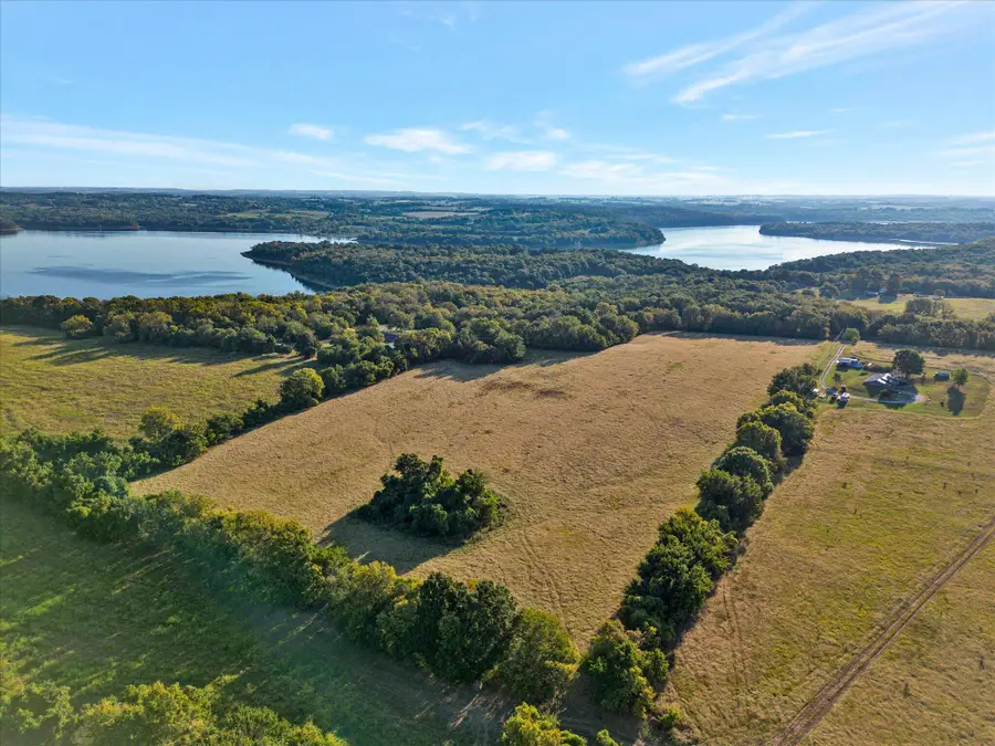 002 S 20th Road, Aldrich, MO 65601 - #2