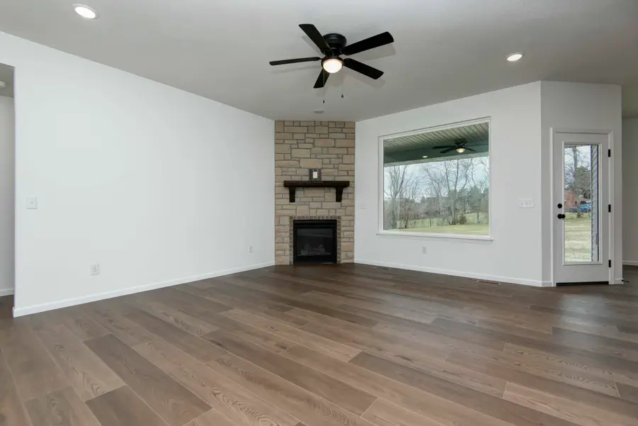 1501 N Hayston Avenue #Lot 61, Nixa, MO 65714 - #3