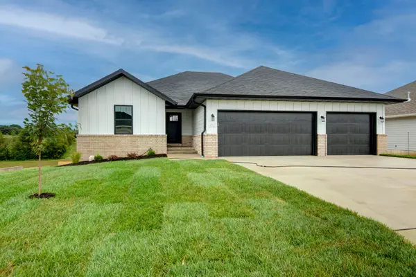 2204 S Grassmier Road #Lot 33, Ozark, MO 65721
