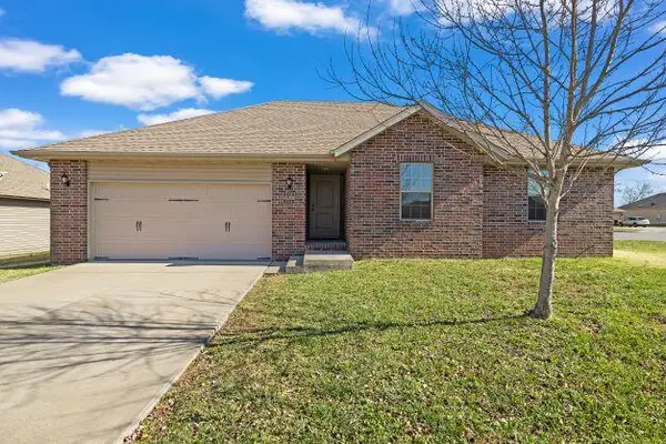 4100 N Grassland Drive, Ozark, MO 65721