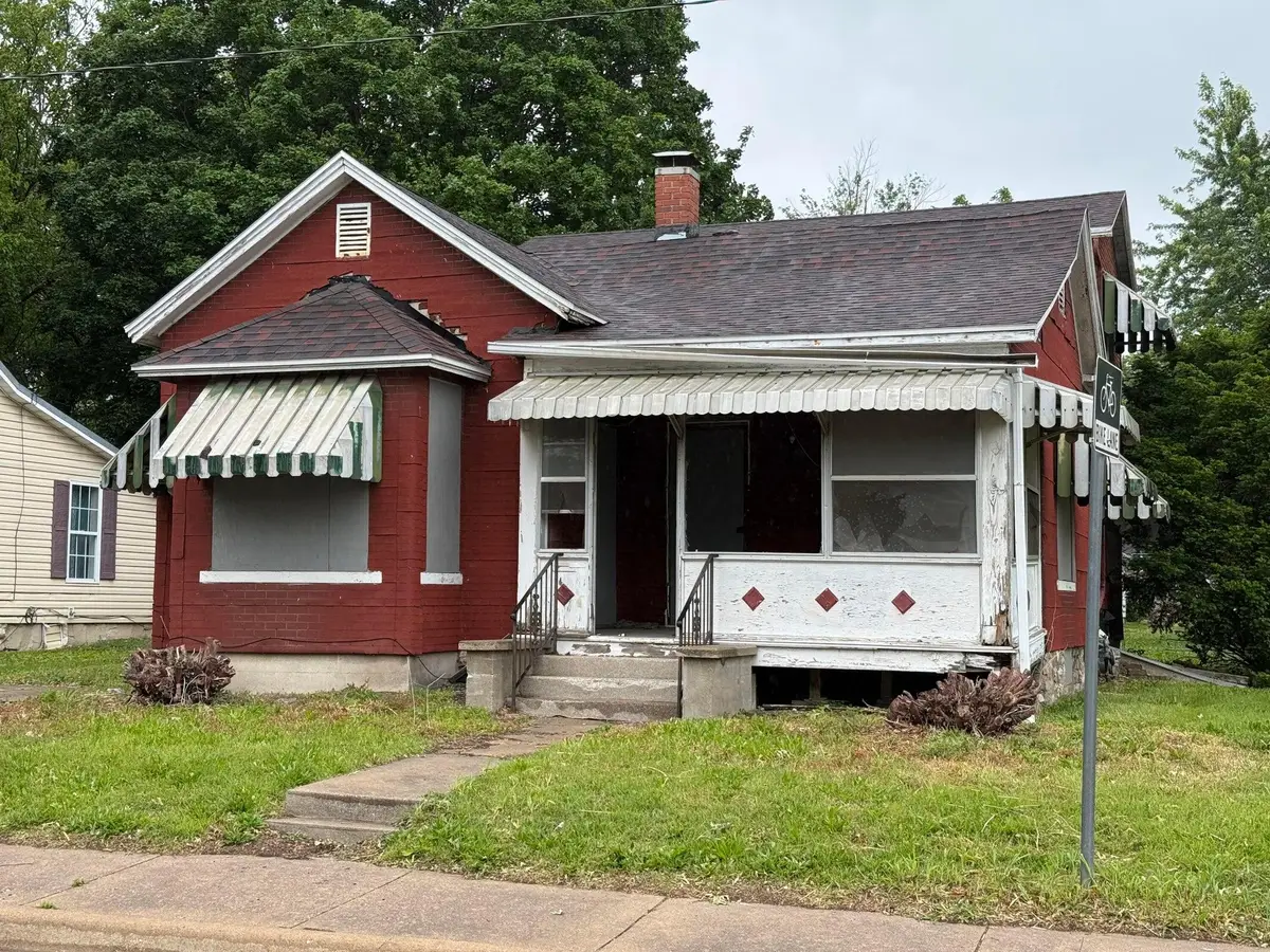 1027 W Division Street, Springfield, MO 65803 - #1