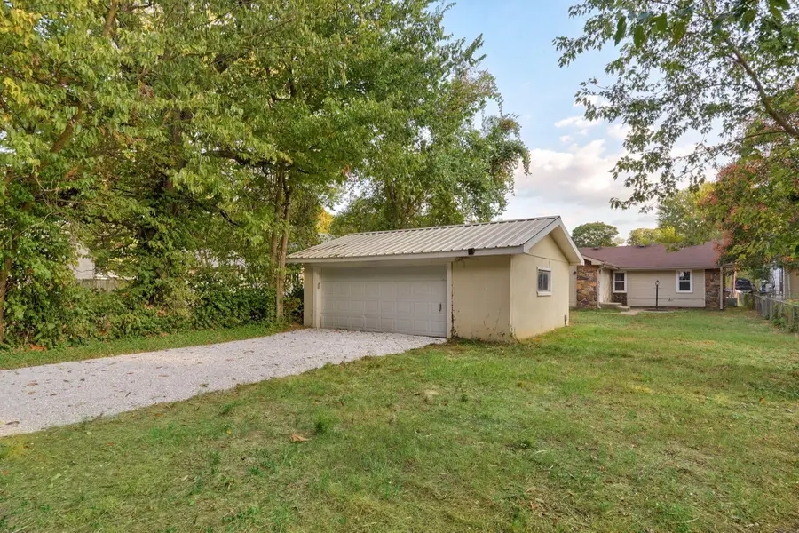 2911 W Latoka Street, Springfield, MO 65807 - #2