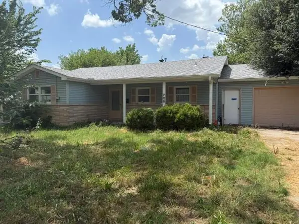 728 S Saint Charles Avenue, Joplin, MO 64801