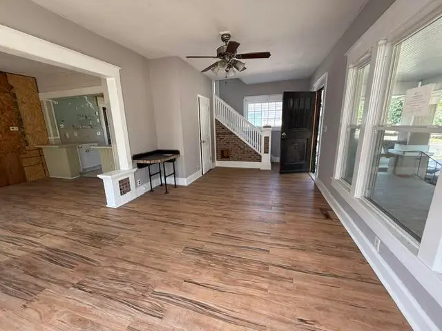 628 S Porter Avenue, Joplin, MO 64801 - #3