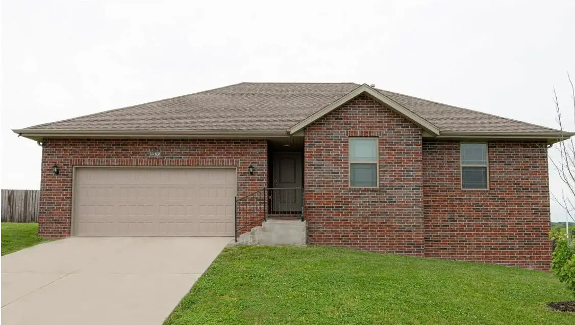 1702 N Hoover Drive, Ozark, MO 65721 - #1