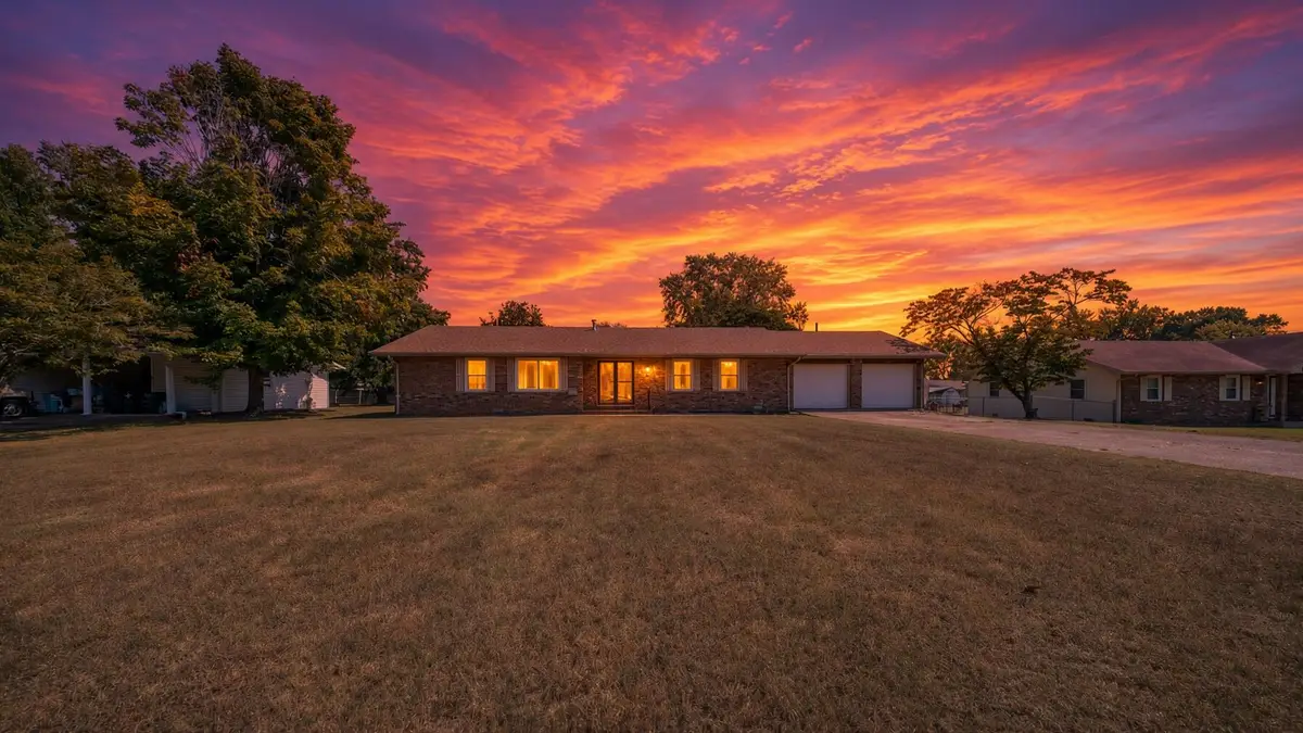 2814 Laurie Drive, West Plains, MO 65775 - #1