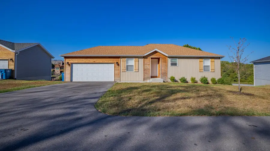 140 E Sunset Cove Lane, Kirbyville, MO 65679 - #3