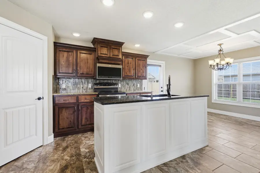 1821 Texas Avenue, Joplin, MO 64804 - #3