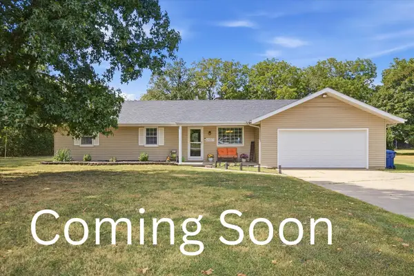 6487 N Marilyn Avenue, Springfield, MO 65803