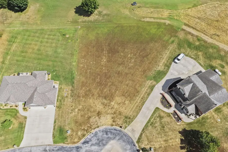 4588 Fairway Drive, Bolivar, MO 65613 - #2