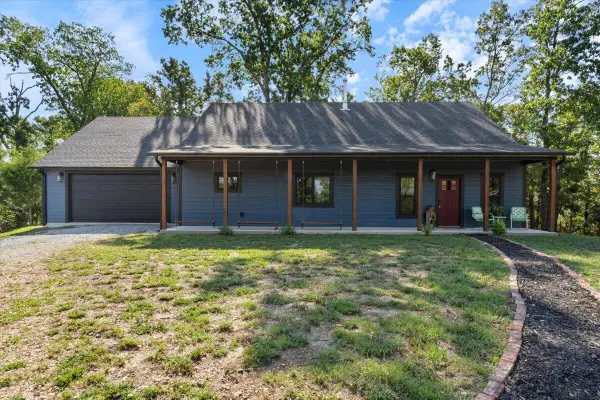 702 S Kings Highway, Noel, MO 64854