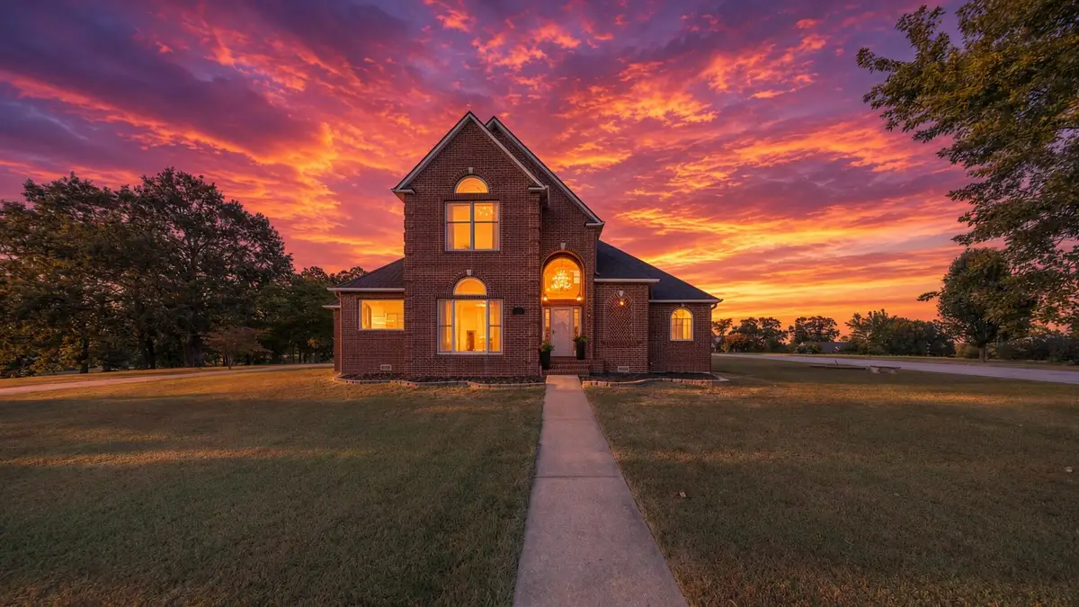 513 Stonehaven Drive, West Plains, MO 65775 - #1