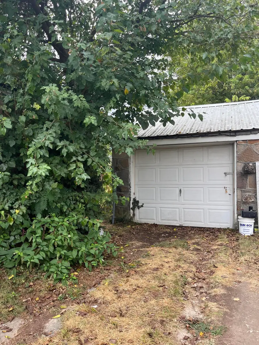 2239 N Kansas Avenue, Springfield, MO 65803 - #2